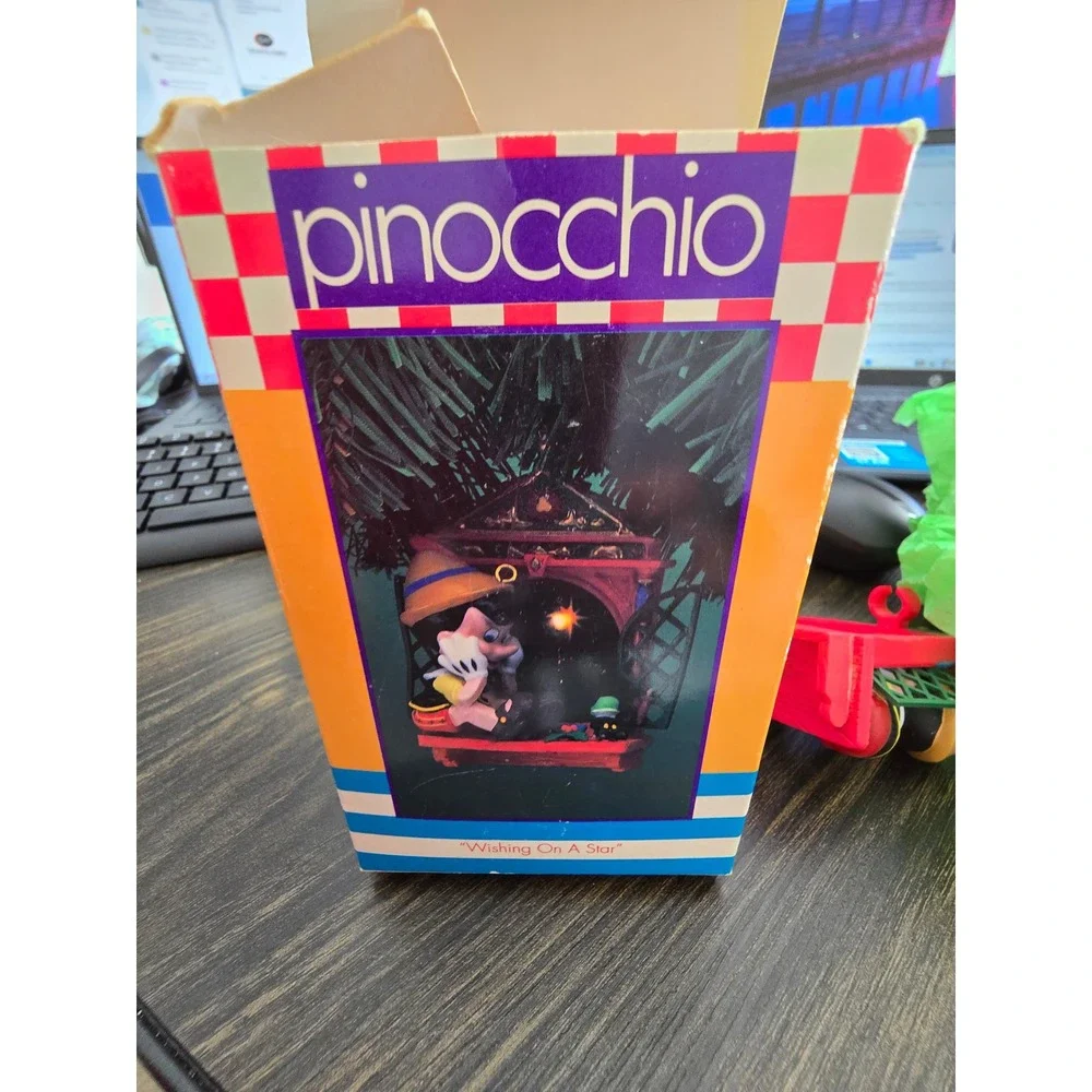 Enesco Treasury of Christmas Ornaments Pinocchio Wishing On A Star Disney‎ Boxed